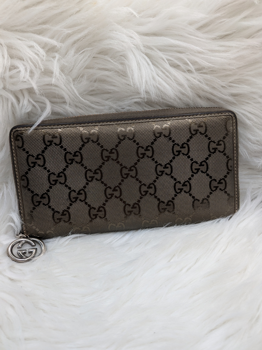 Gucci Metallic Brown GG Zip Wallet